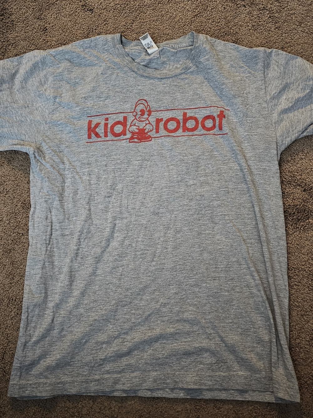 Kid Robot Mens Medium Grey Tee